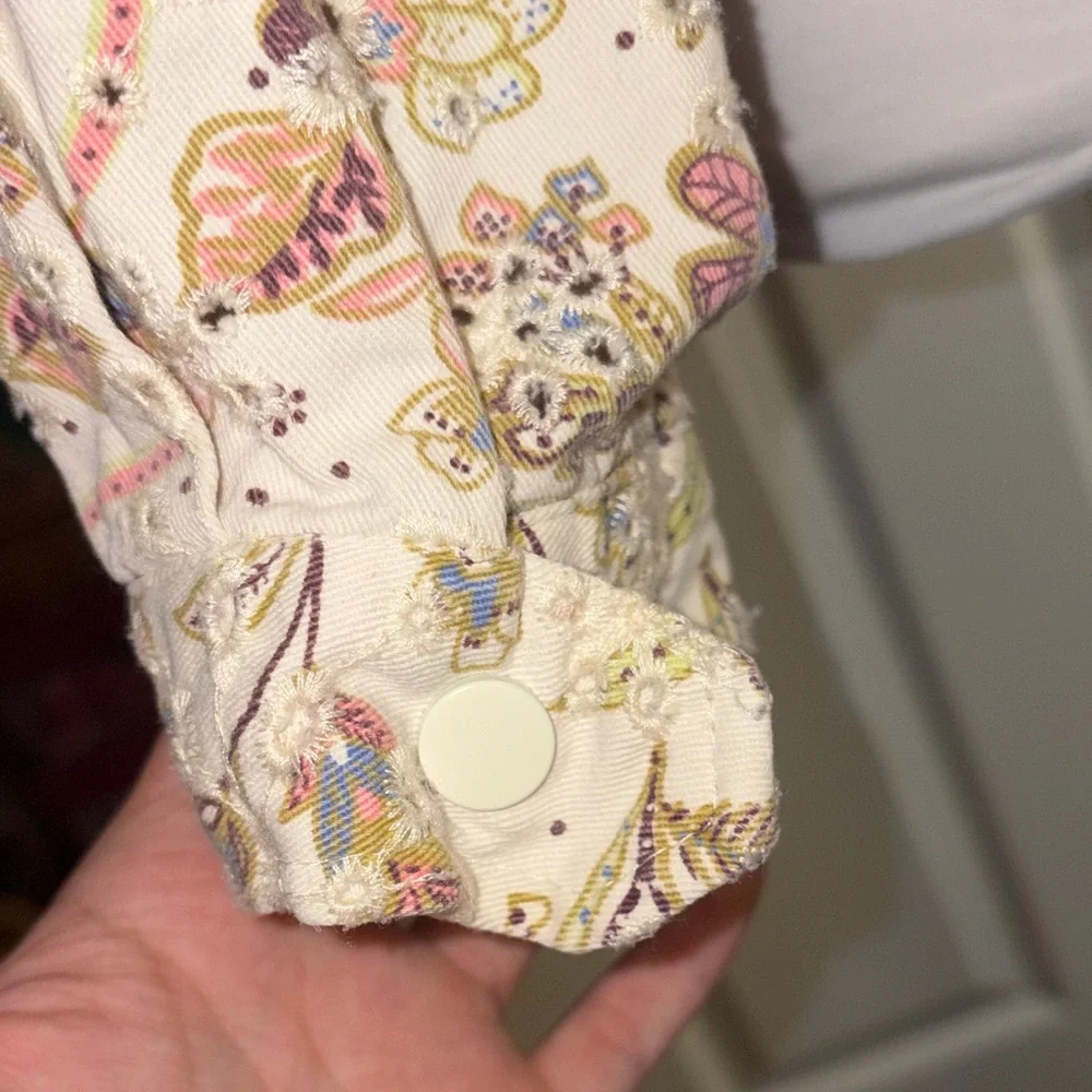 Anthropology Solitaire Eyelet Floral Cream Oversized Denim Jacket - Picture 8 of 12